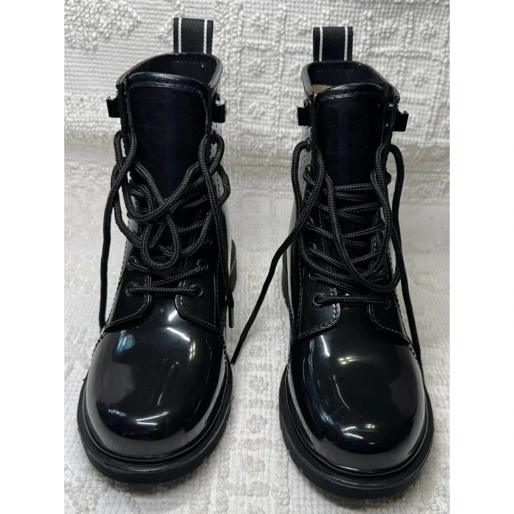 Michael Kors Tavie Rainbootie Combat Boot Black Size 6 Logo Heel Lug Sole Edgy